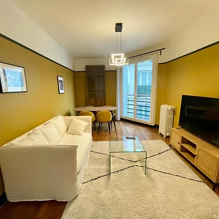 Appartement Tour Eiffel Quai De Seine Marois *