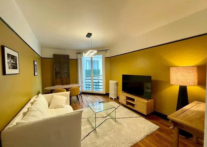 Appartement Tour Eiffel Quai De Seine Marois *